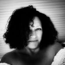 First time blooming, any idea