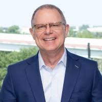 83800+ "Larson)" profiles