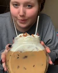 These iced coffees are definitely one big wake-up call! 😮☕️