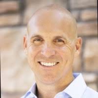 400+ perfiles de «Gwilliam»