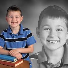 Who can recommend a photographer for a wedding in Auburn?