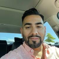 30+ perfiles de «Danny Marcello»