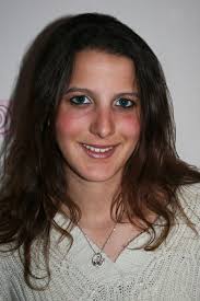 Kelly SAINT JAMES, 36 ans (MARCILLY SUR EURE, AUBERGENVILLE, PARIS)