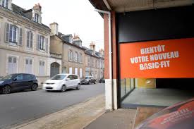 Elle est spécialisée dans le sport / fitness à chateauroux (indre) dans la région centre. A Moulins Le Combat Muscle Des Salles De Sport Va Encore S Accentuer Avec L Ouverture D Une Nouvelle Structure Moulins 03000
