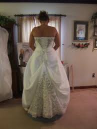 American Bustle Pictures And Useful Tips Diy Wedding Dress Bustle Wedding Dress Bustle Wedding Gown Bustle