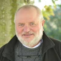 Roger Hebert's Instagram, Twitter & Facebook