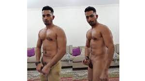 Sexy men: Hot Indian guy jerking off on cam - ThisVid.com