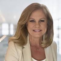 Lisa Elliott Email & Phone Number