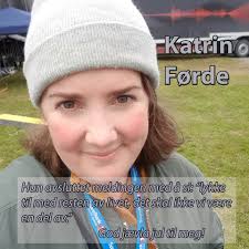 På fredag er vi klare for andre runde av B-siden og håper dere er det også!  Et nytt knippe mennesker skal dele sine egenlevde historier om ting vi  burde snakke mer om