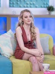 Evanna Lynch / Luna Lovegood Reportedly / evannalynch Nude Leaked Photo  #111 - Fapello