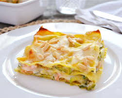 Lasagne con pesce e verdure. Lasagne Verdi Con Salmone Ricetta E Cucina