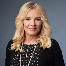 Angela Ferrer's Instagram, Twitter & Facebook