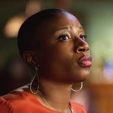 Aisha hinds holds a net worth of $6 million. Filmografie Aisha Hinds Fernsehserien De