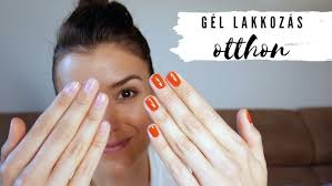 De meg tudod csinálni a szokásos. Gel Lakkozas 10 Lepesben I Gel Lakk Otthon Youtube