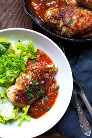 Saftiges Mozzarella Hahnchen Mit Tomatensauce Kochkarussell