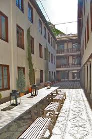 The granada inn offers a clean, quiet, and comfortable getaway at a reasonable price. Granada Inn Backpackers Ab 64 8 6 Bewertungen Fotos Preisvergleich Spanien Tripadvisor