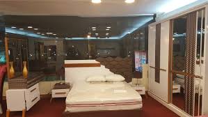 غرفة نوم مودرن Home Decor Home Bedroom