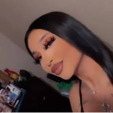 Mackenzie Andrus (@KenzAndrus)