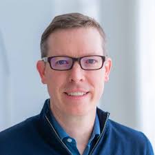 This month October will be my official 10 years at Maersk. To think back,  my first day at Maersk was extremely overwhelming... I didn't want to  return. Well , I'm so glad