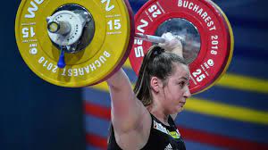 760 likes · 1 talking about this. Portrat Sarah Fischer Gewichtheben Extra Orf At