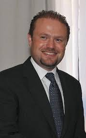 13-Dr Joseph Muscat
