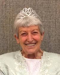 Bonnie Burrows's Instagram, Twitter & Facebook