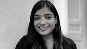 Landlord who instructed sheriff officers to serve notice to leave