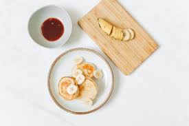 Pancake apapun versinya harus dibuat dadakan dan dimasak segera serta disantap dalam keadaan hangat. Resep Pancake Pisang Sederhana Untuk Sarapan Cepat Dan Mudah Kuliner Cantika Com