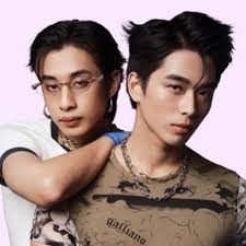 chanelle 🧚🏼‍♀️ (@glrvrz)