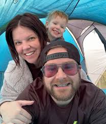 Amy Duggar hides her stomach with a baggy robe as fans suspect she is  pregnant with second child