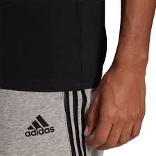 Great adidas slogan ideas inc list of the top sayings, phrases, taglines & names with picture examples. Adidas Slogan Recycled Cotton Graphic Kurzarm T Shirt Schwarz Esperanza