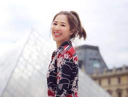 無綫處境劇《愛‧回家之開心速遞》昨晚播出的一集，由岑杏賢 (jennifer) 飾演的icy擔正演出，劇情講述她為了幫kc (歐瑞偉飾) 而特地請假，更因此而錯過了同富家男朋友遊船河，結果慘被狠飛致失戀，最後卻被kc為她做的一切給感動了，對 é–‹å¿ƒé€Ÿéž KcåŒicyçˆ¶å¥³æˆ€ä¿®æˆæ­£æžœ å²'æè³¢ æœŸå¾…ä¹‹å¾Œå˜…ç™¼å±• é¦™æ¸¯01 å³æ™‚å¨›æ¨‚