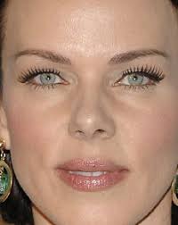 the Eyes of Debi Mazar ]