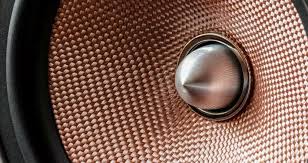 Nu doar portabilitatea si functia, pe care o indeplinesc in sine o astfel de boxa, ne atrag asa mult, cat si calitatea sunetului redat. Cea Mai Buna Boxa Portabila Top 5 Boxe Portabile Wireless