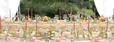 Our professional florists can help you find the perfect flowers for any individual or occasion. Weddings Events Yuki Yoshikawa Tokyo Florist