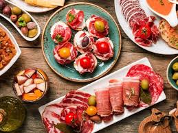 Gastroturistika v Španielsku: Ktoré mestá ponúkajú najlepšie letné kulinárske zážitky?