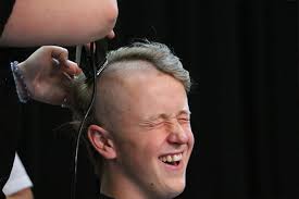 Students lose hair for CanTeen