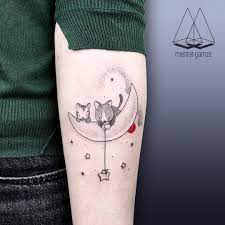 Cats On The Moon Tattoo By Mentat Gamze Tattoos Moon Tattoo Cool Tattoos