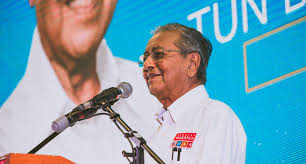 Последние твиты от syed saddiq (@syedsaddiq). Syed Saddiq Dr Mahathir S Key To The Younger Generation Ceritalah With Karim Raslan