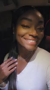 A couple of years ago I had the pleasure of filming in Hawaii & Chicago for  two MAJOR international companies thanks to my sister Shee Nuh who helped  me with my self