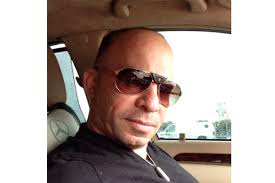 Jeweler Conned by 'Spy' Posing as Robert De Niro's Pal, Lawsuit Says