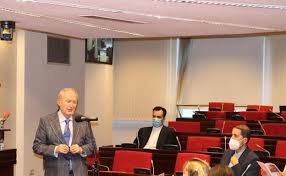 El expediente 39/2020 queja fue promovido por fernando contreras bravo. Fernando Garcia De Cortazar Recibe El Premio Bravo 2020 El Correo