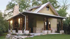 Guest houses allow for extra space and privacy for your guests without the hassle of changing your the floor plans have the essentials to make your guests feel at home: Cedar Creek Guest House Insite Architecture Inc Southern Living House Plans