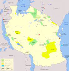 Map of tanzania shows its capital, regions, cities, roads, airports, rivers. Landkarte Nationalparks Von Tansania Weltkarte Com Karten Und Stadtplane Der Welt