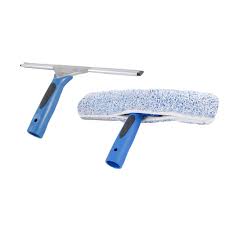 A cleaning kit with everything you need to clean and polish your windows. Ettore Professional Progrip Window Cleaning Kit 65000 The Home Depot