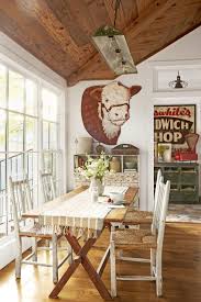 After months of slow living and cold weather, there are a few things we can look forward to in the season of growth. 27 Beautiful Ways To Decorate Your Farmhouse For Spring Spring Decorating Ideas