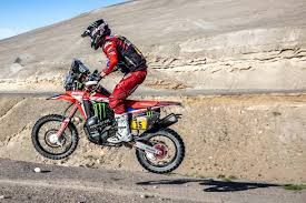 二輪部門首位に返り咲いたリッキー ブラベック ホンダcrf450ラリー ダカールラリー 競技7日目 ローブが電気系トラブルで順位落とす 二輪部門はホンダが首位奪還の画像 写真 7 autosport web ダカール ラリー 奪還