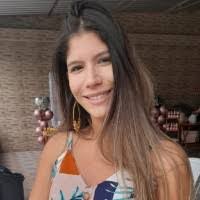 Karen Aguiar's Instagram, Twitter & Facebook