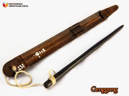 Selain di aceh, serune kalee juga bisa temukan di daerah sumatera lainnya, seperti minangkabau dan agam. Mengenal 15 Alat Musik Tradisional Dari Aceh Yang Lestari Hingga Kini