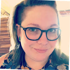 Katherine Dillingham's Instagram, Twitter & Facebook